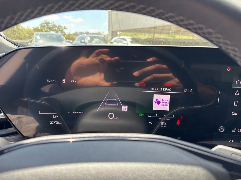 Certified 2025 Audi Q5 Premium w/ Convenience Package image 22