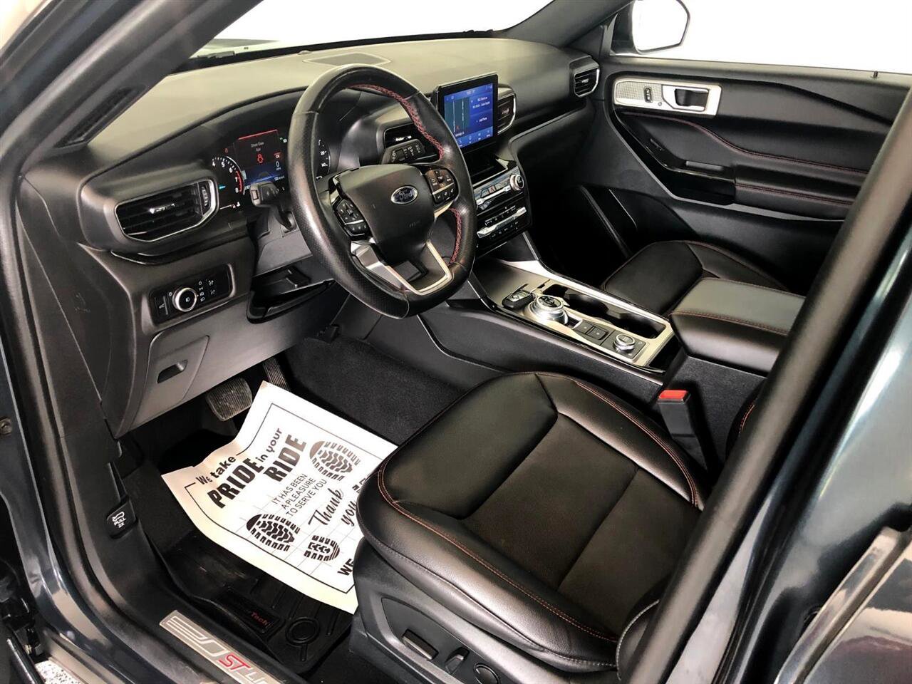 Used 2023 Ford Explorer ST-Line w/ Class IV Trailer Tow Package image 5