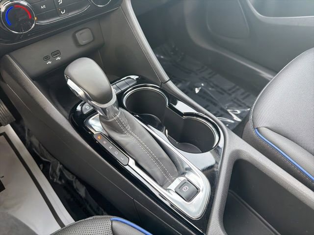 Used 2025 Buick Encore GX Sport Touring image 33