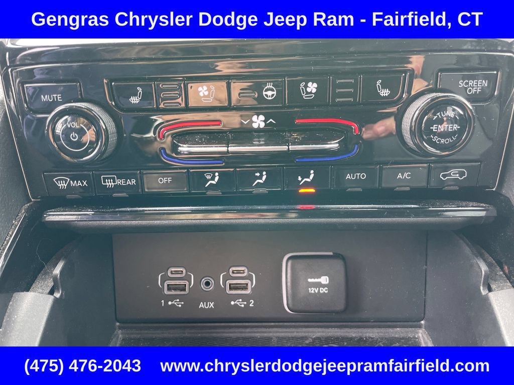 Used 2023 Jeep Grand Cherokee Limited w/ Luxury Tech Group II AWD/4WD image 53