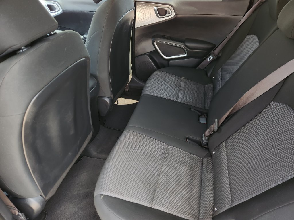 Certified 2024 Kia Soul LX w/ LX Technology Package FWD image 33