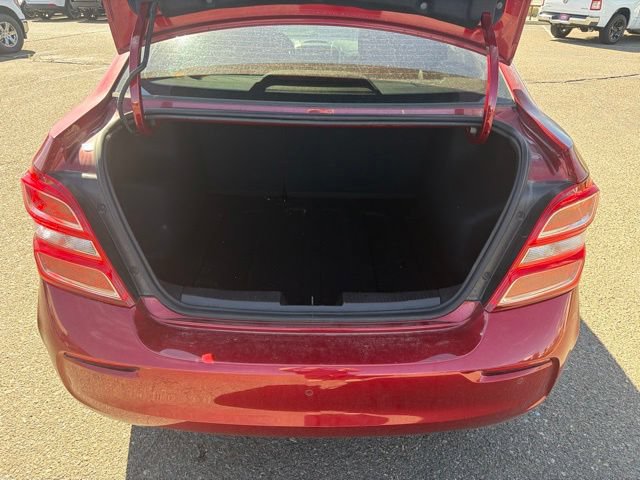 Used 2018 Chevrolet Sonic LT w/ Convenience Package FWD image 6