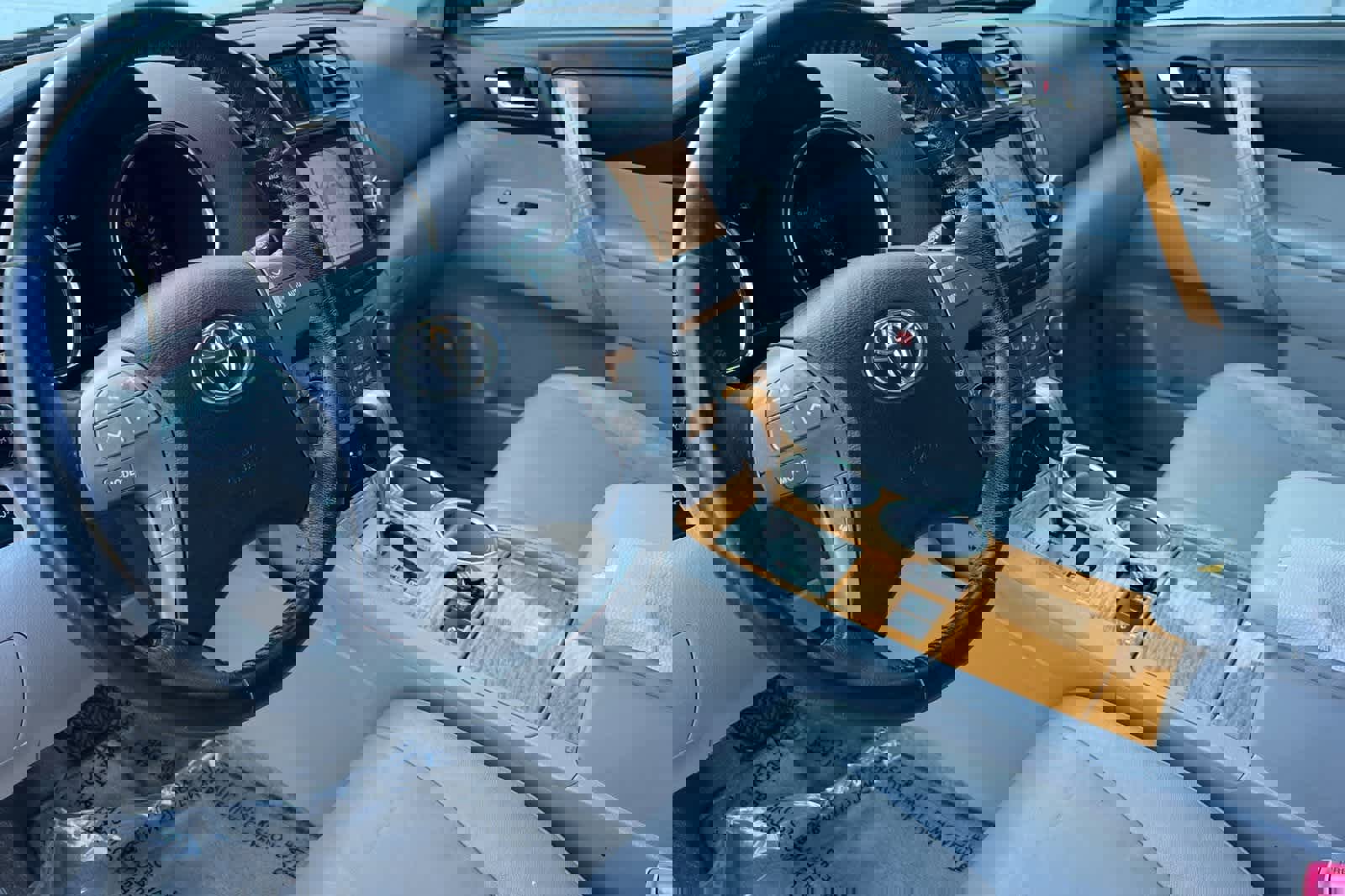 Used 2010 Toyota Highlander Limited image 12