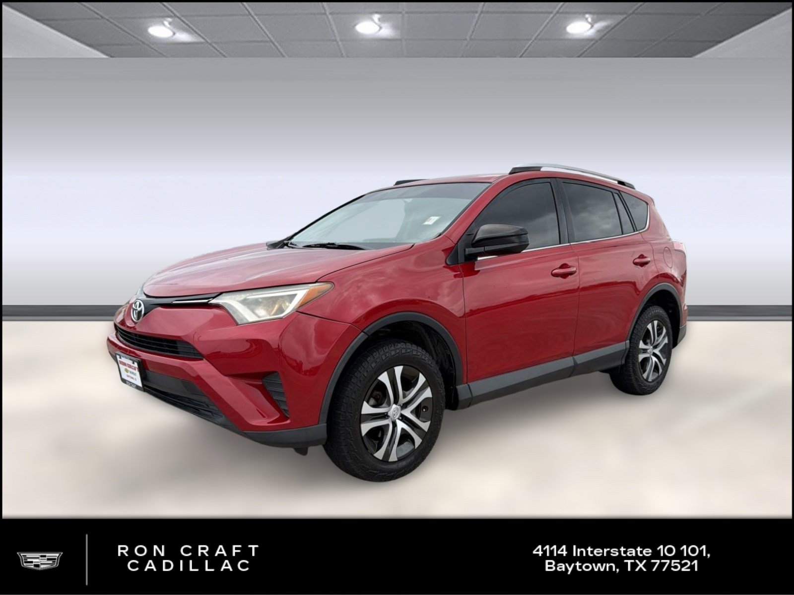 Used 2016 Toyota RAV4 LE FWD image 1