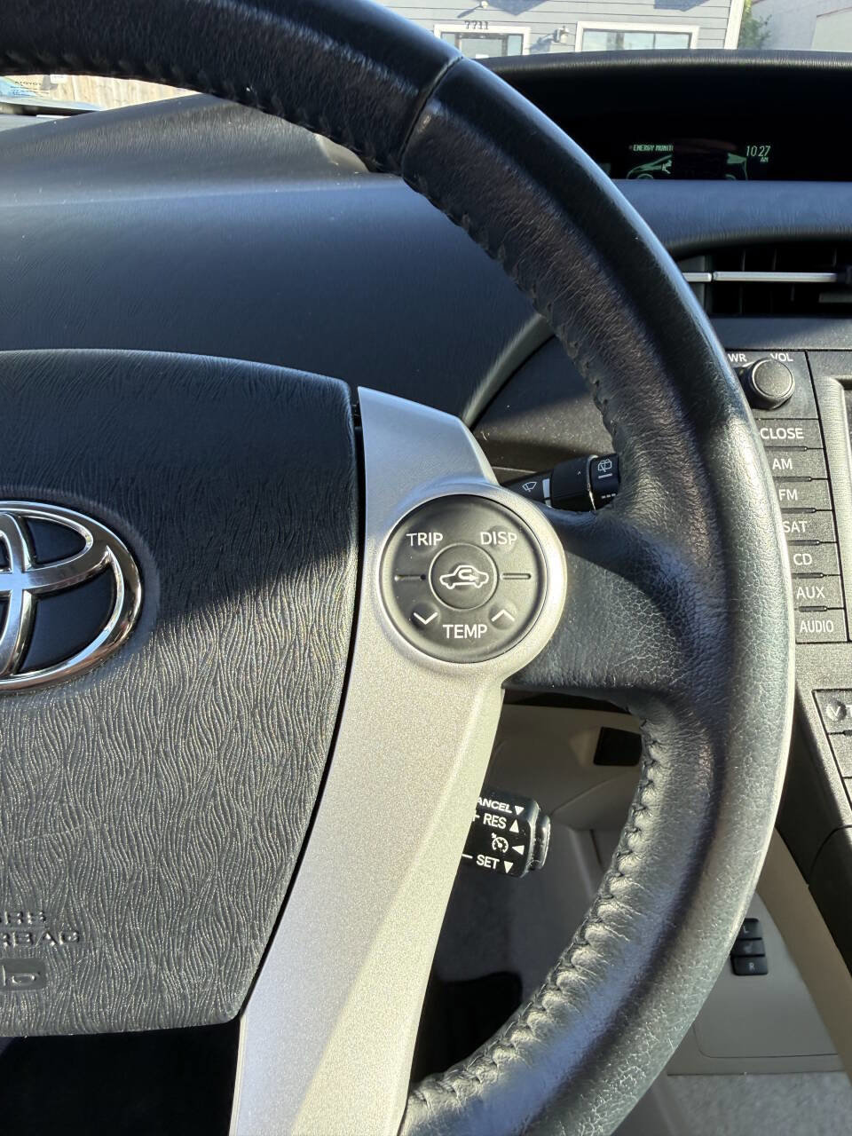 Used 2011 Toyota Prius Four w/ Navigation Pkg FWD image 14