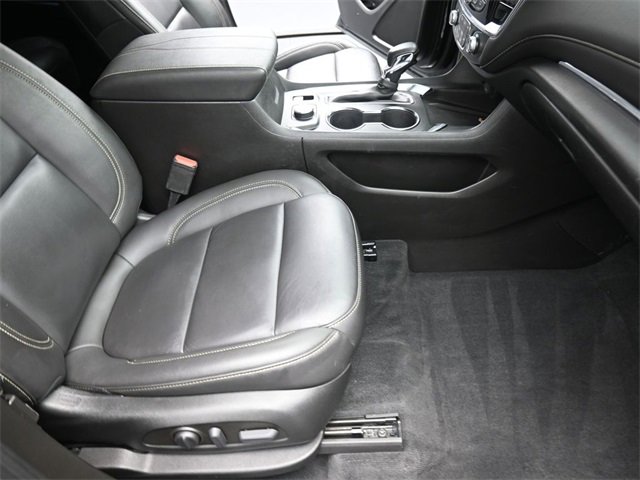 Used 2023 Chevrolet Traverse LT image 27