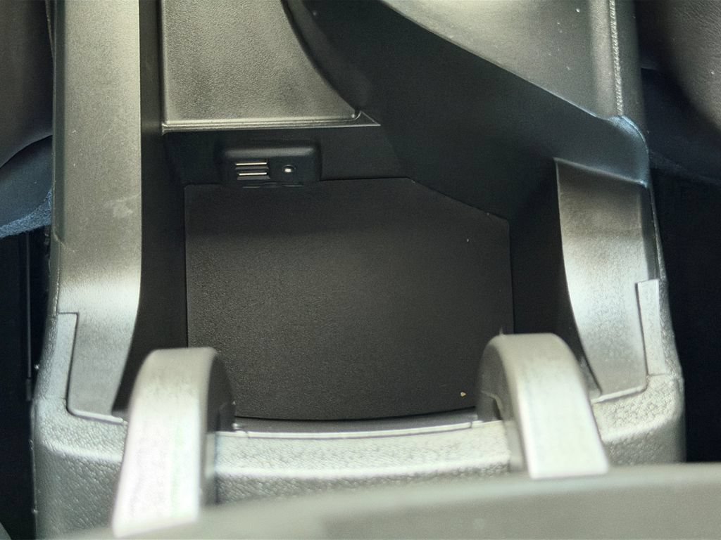 Used 2020 Chevrolet Camaro SS RWD image 24