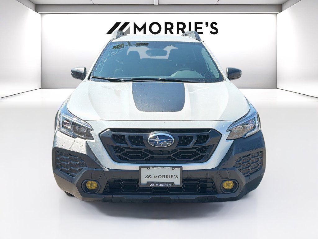 Used 2025 Subaru Outback Wilderness AWD/4WD image 2