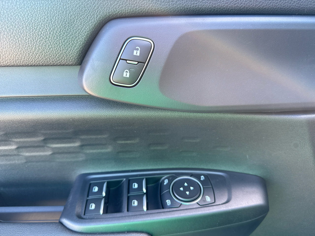 New 2025 Ford Ranger XLT w/ Equipment Group 301A High image 24