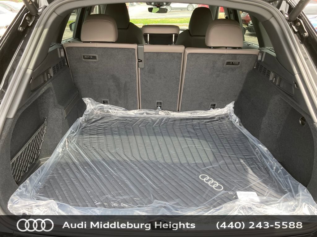 Certified 2025 Audi Q5 Premium Plus w/ Premium Plus image 28