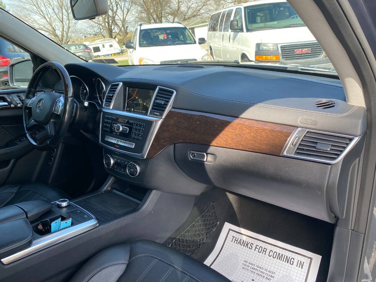 Used 2015 Mercedes-Benz GL 450 4MATIC image 34
