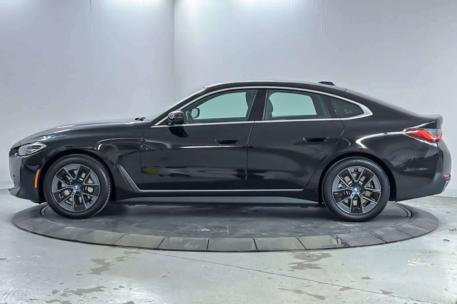 Used 2024 BMW i4 eDrive35 w/ Convenience Package RWD image 5
