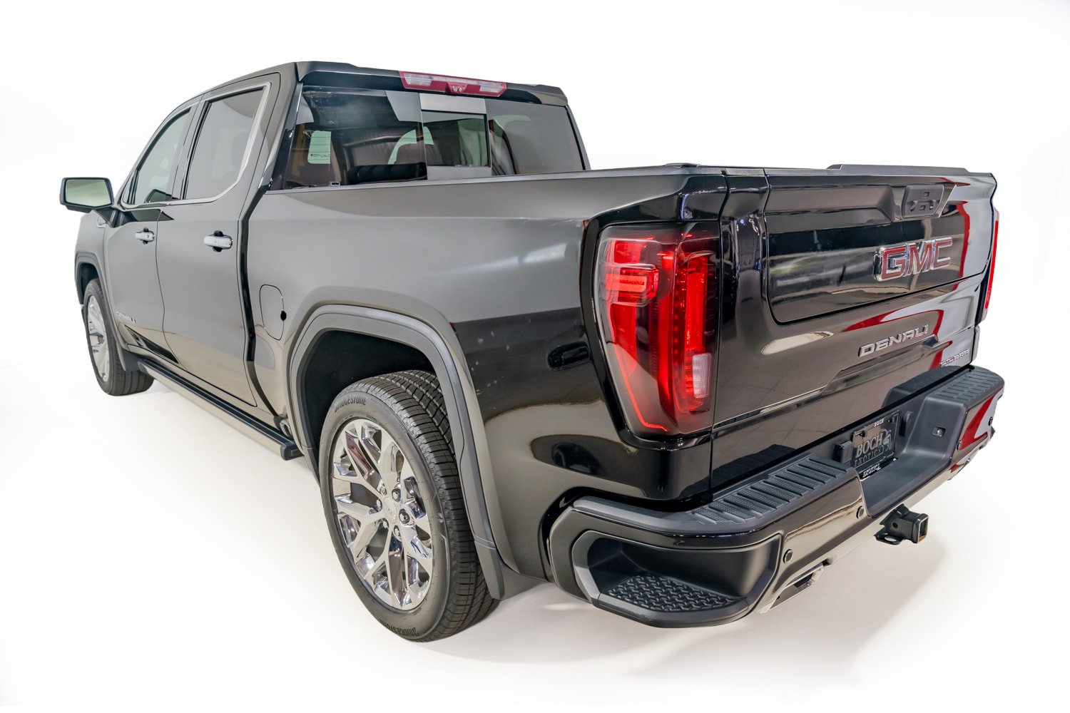 Used 2022 GMC Sierra 1500 Denali w/ Denali Reserve Package AWD/4WD image 4