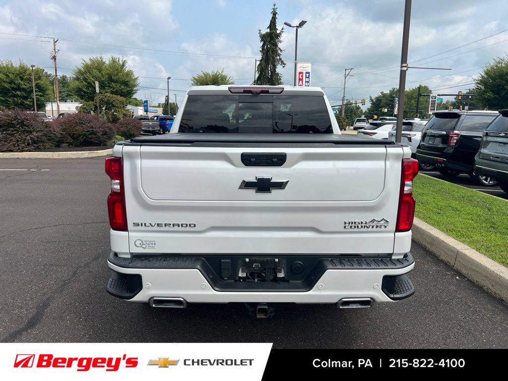 Certified 2022 Chevrolet Silverado 1500 High Country w/ Technology Package AWD/4WD image 8