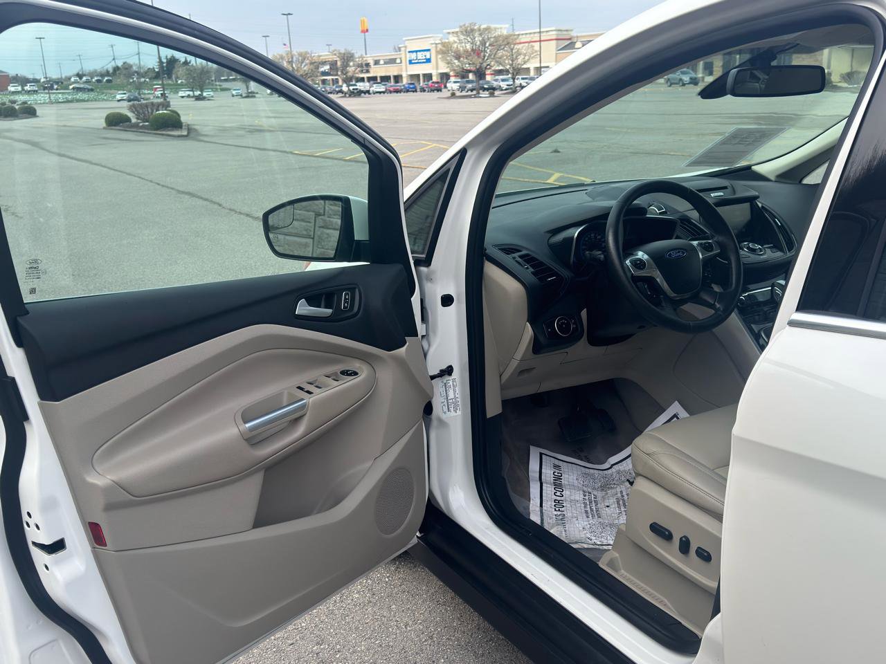 Used 2015 Ford C-MAX Energi SEL w/ Equipment Group 301A image 13