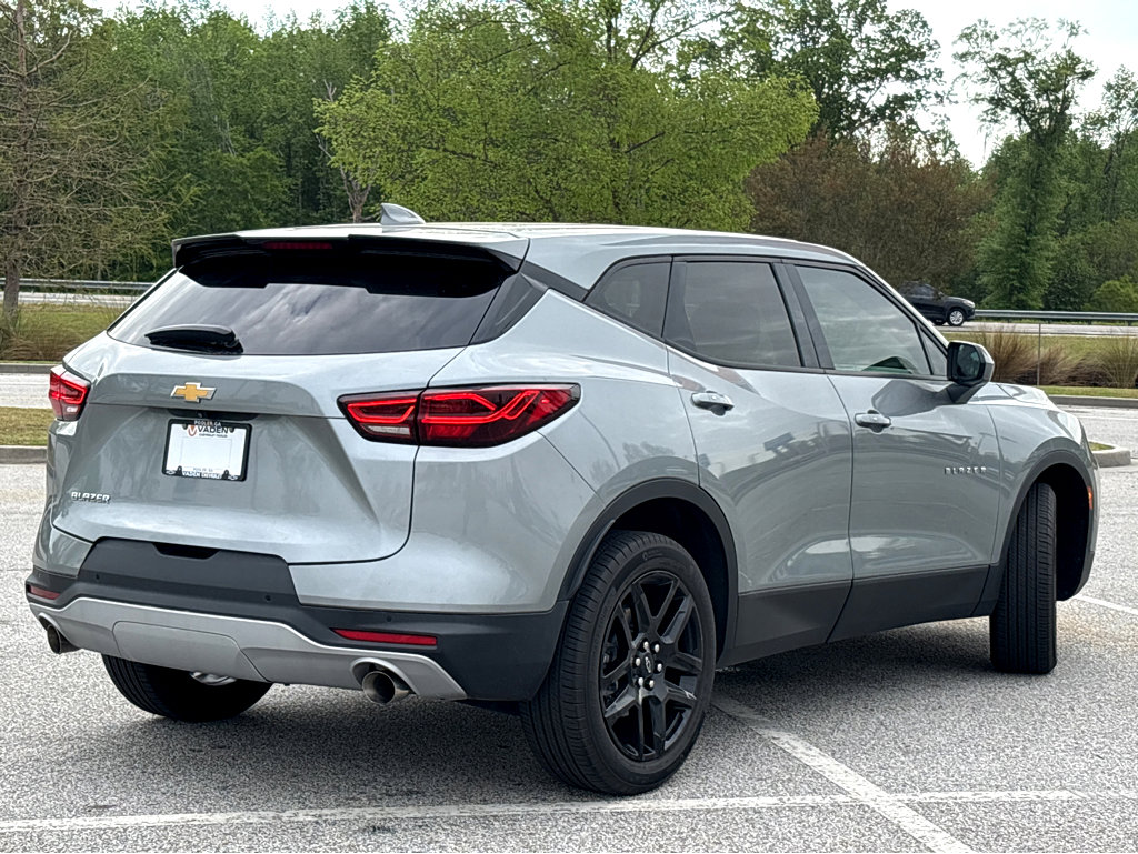 Used 2023 Chevrolet Blazer LT w/ Driver Confidence Package image 21