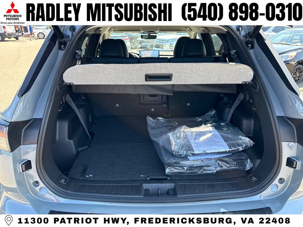 New 2026 Mitsubishi Outlander SE AWD/4WD image 14