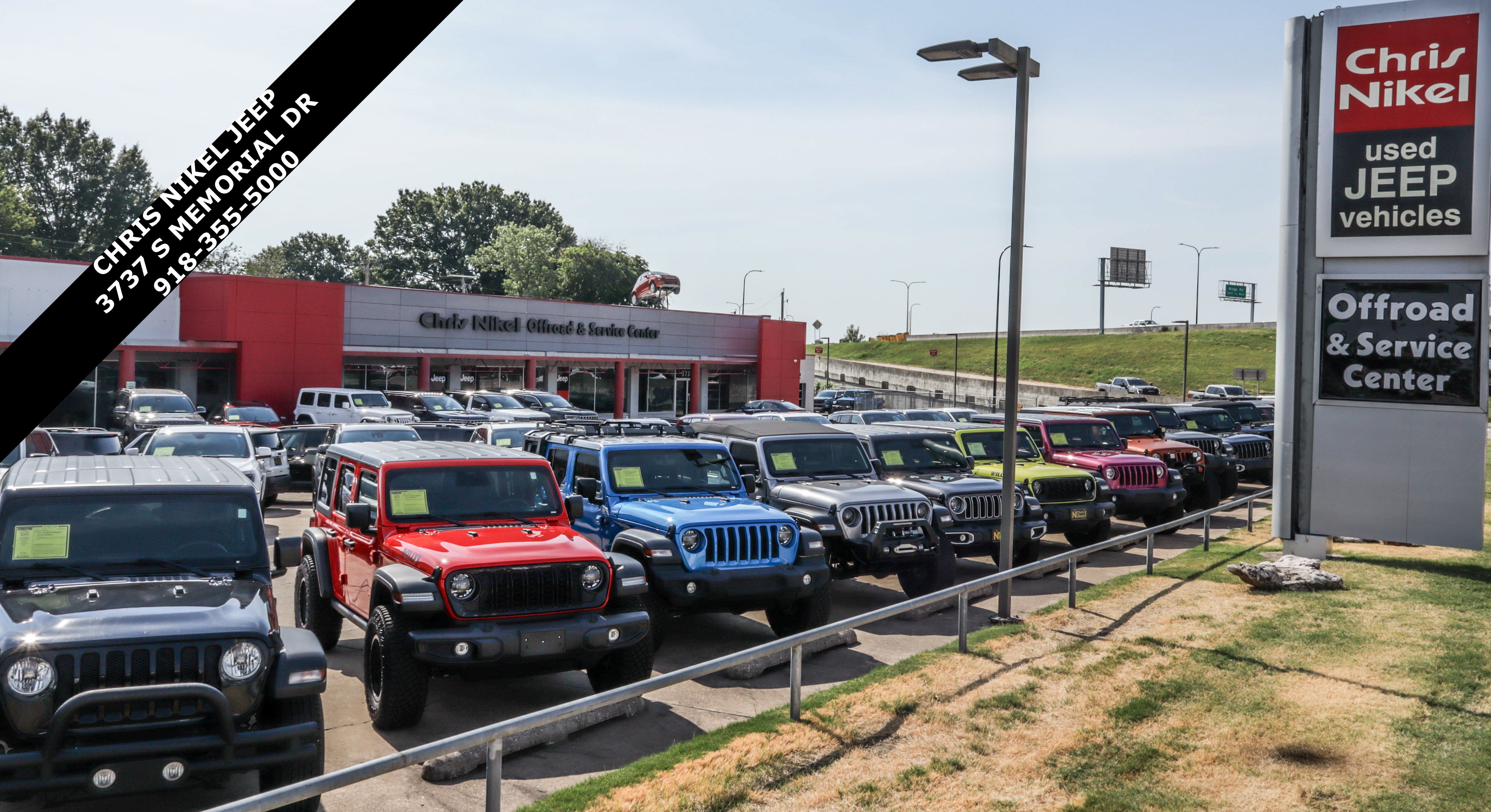 Used 2019 Jeep Wrangler Unlimited Rubicon AWD/4WD image 2