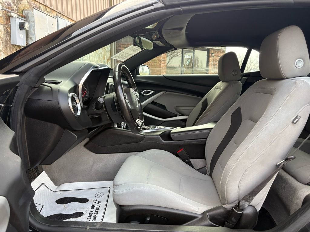Used 2021 Chevrolet Camaro SS image 24