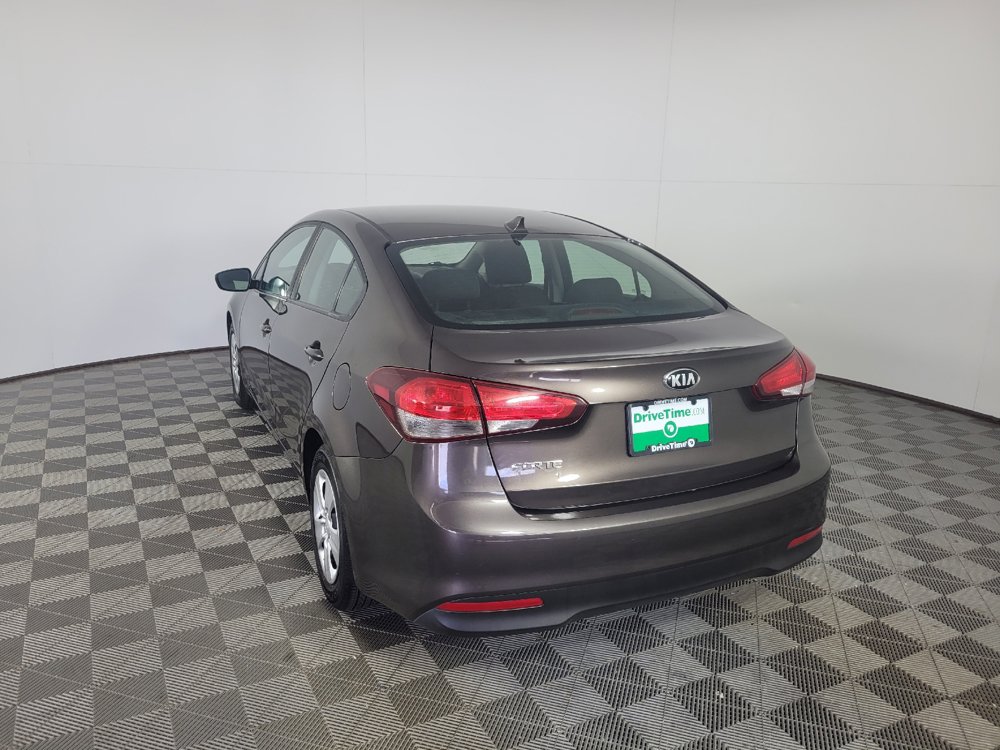 Used 2018 Kia Forte LX FWD image 5