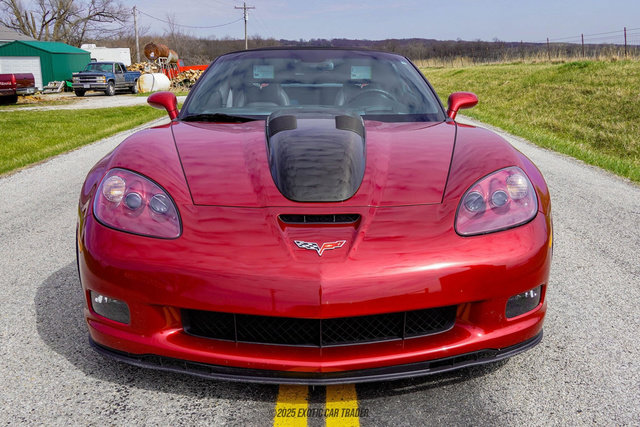 Used 2011 Chevrolet Corvette Grand Sport w/ Preferred Equipment Group RWD image 13