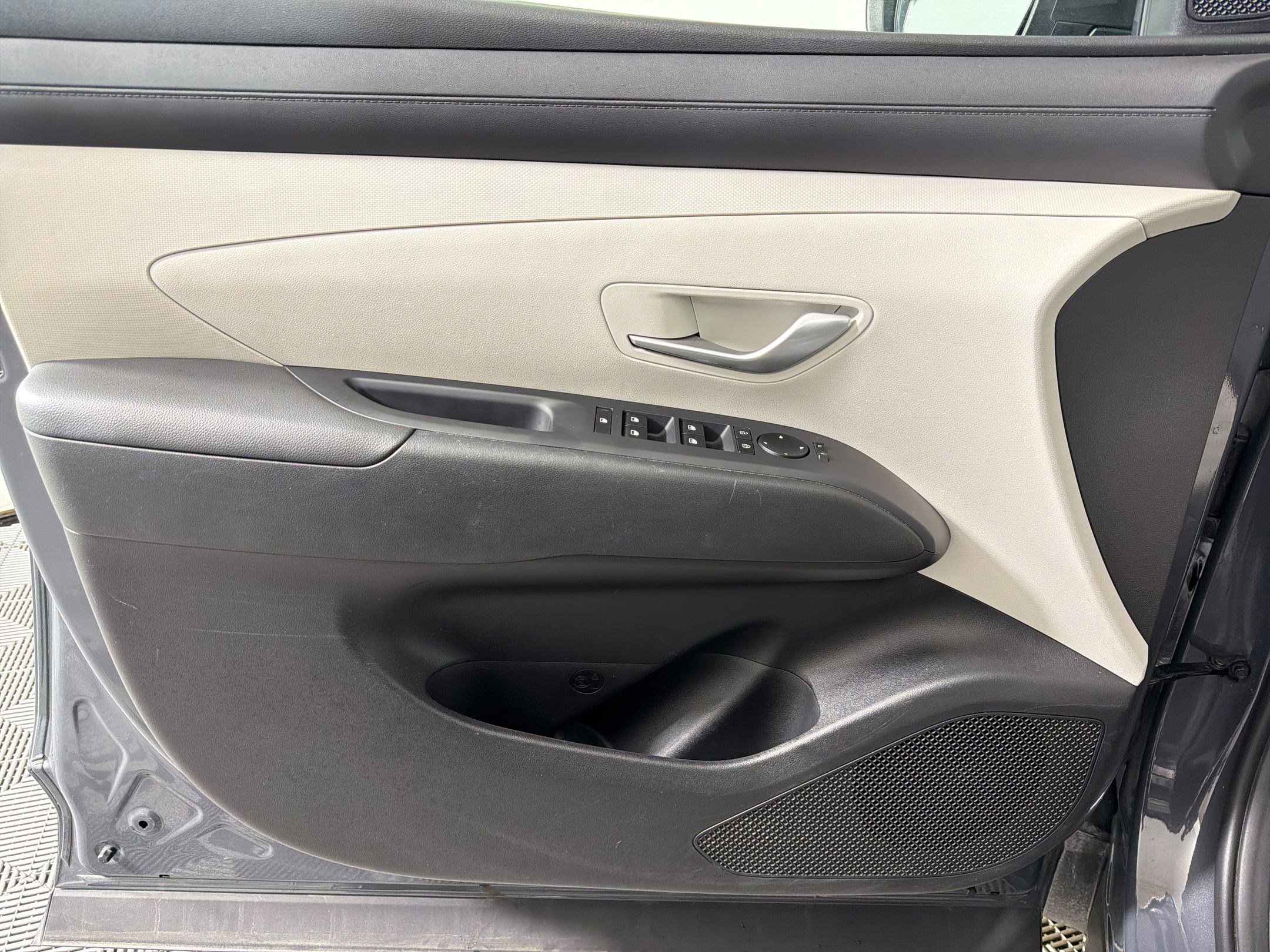 Used 2025 Hyundai Tucson SEL image 11