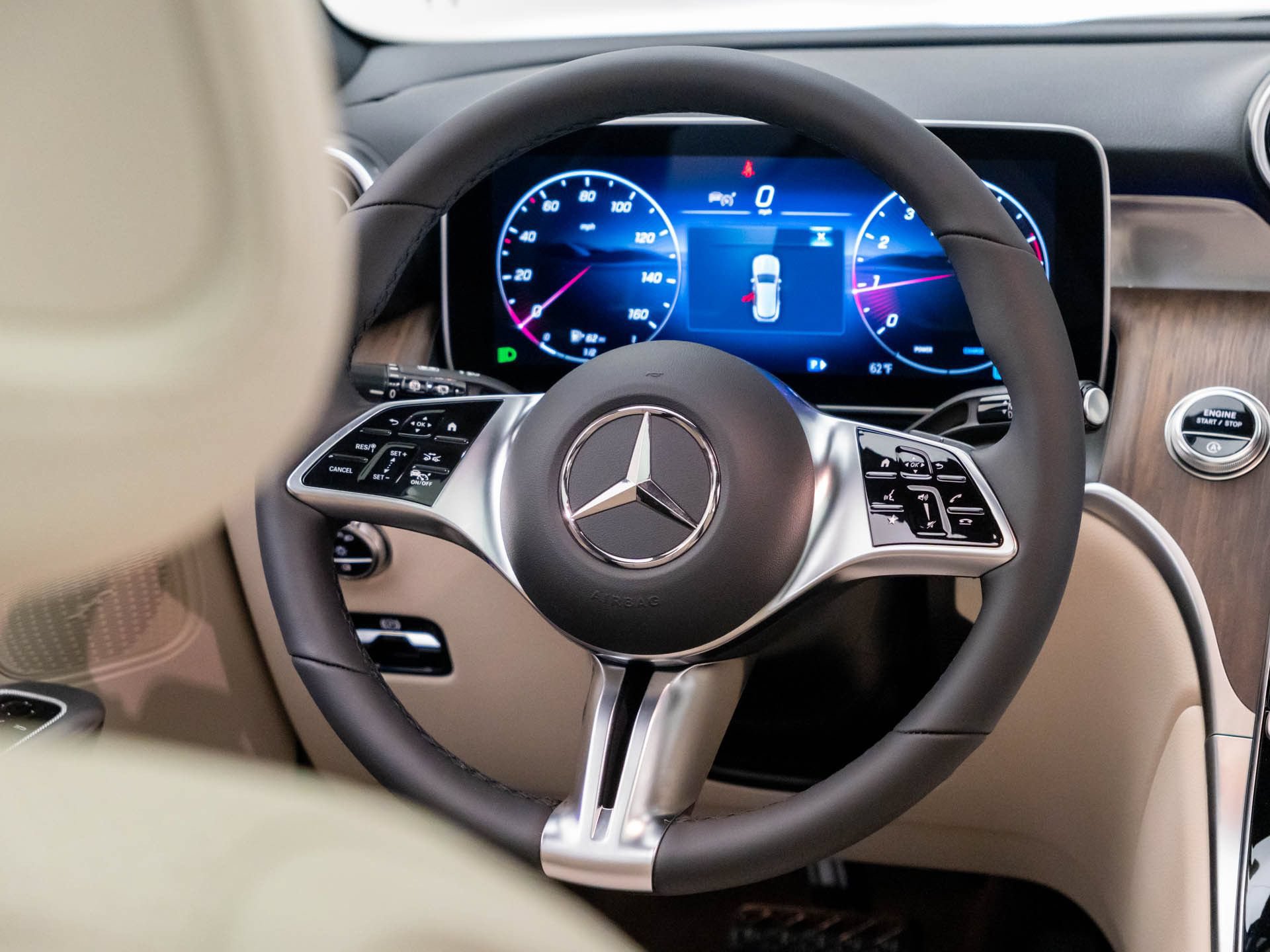 New 2026 Mercedes-Benz GLC 300 4MATIC image 11