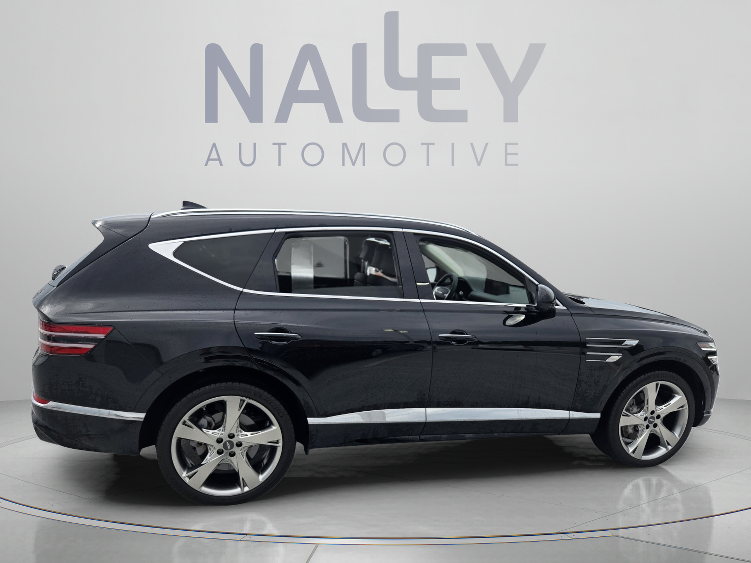 Used 2023 Genesis GV80 2.5T w/ Prestige Package AWD/4WD image 6