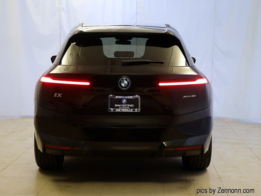 Certified 2024 BMW iX xDrive50 w/ Premium Package AWD/4WD image 7