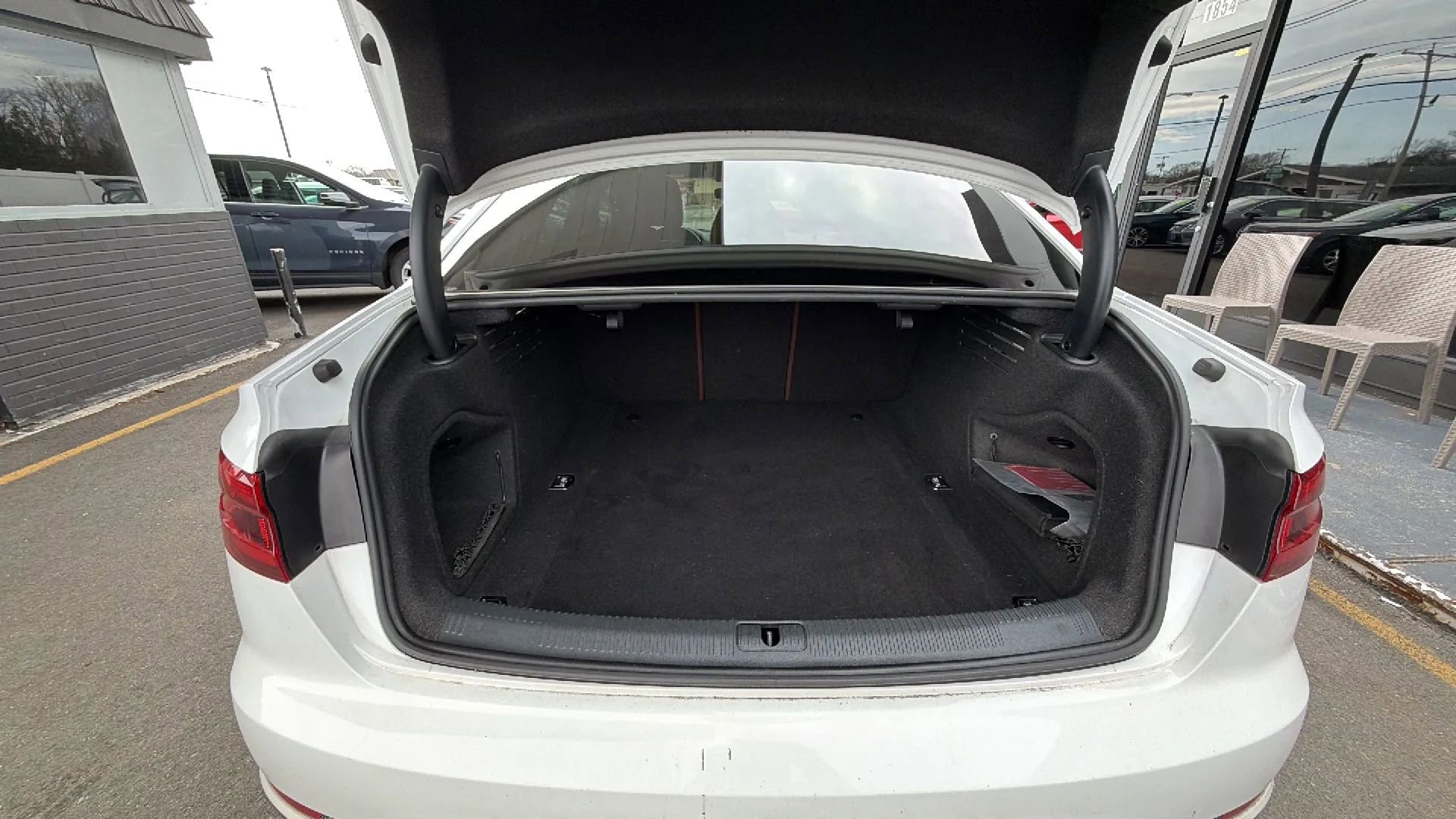 Used 2017 Audi A4 2.0T Premium w/ Convenience Package AWD/4WD image 15