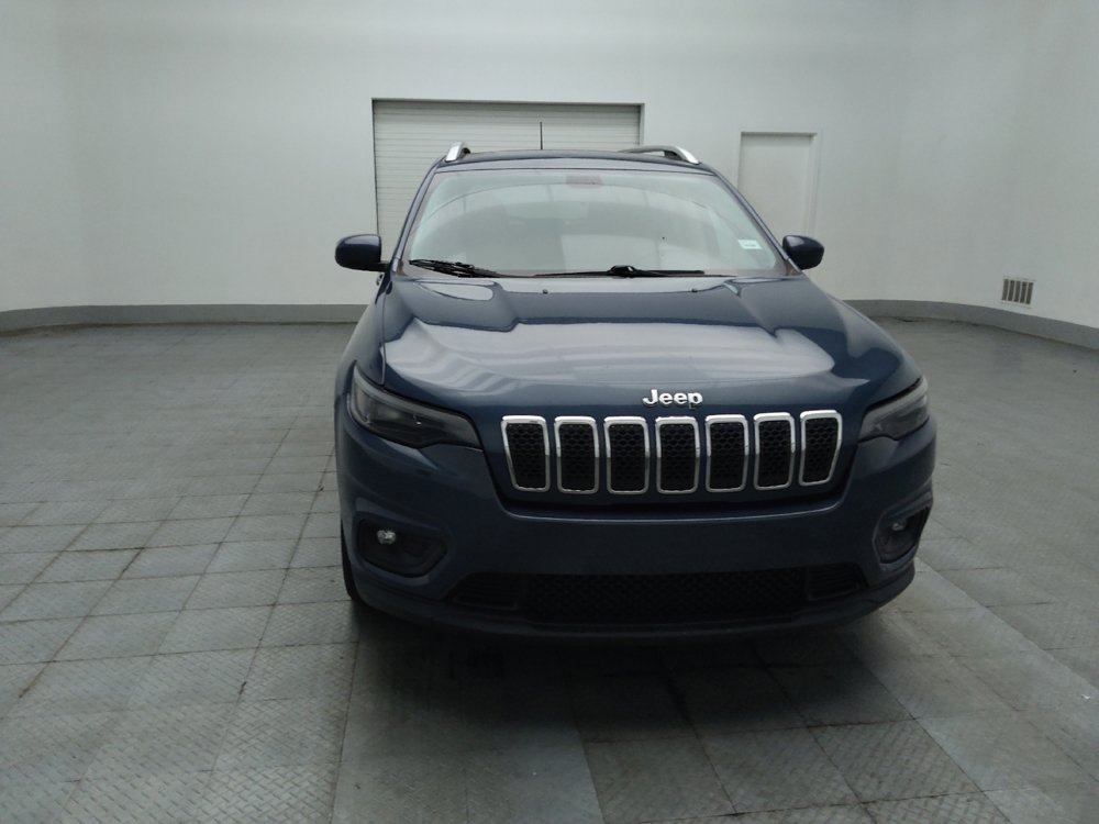 Used 2019 Jeep Cherokee Latitude w/ Popular Appearance Group FWD image 14