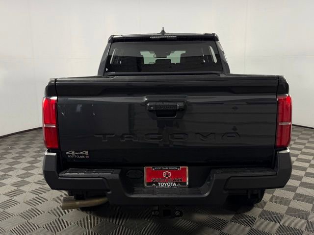 Used 2024 Toyota Tacoma SR image 7