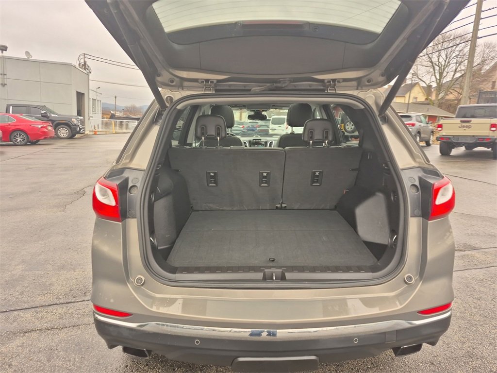 Used 2018 Chevrolet Equinox Premier image 32