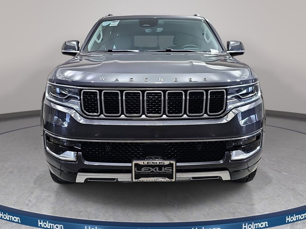 Used 2022 Jeep Wagoneer Series III w/ Premium Group I AWD/4WD image 3