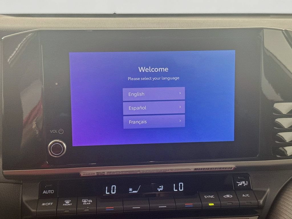 Used 2026 Toyota Camry SE FWD image 15