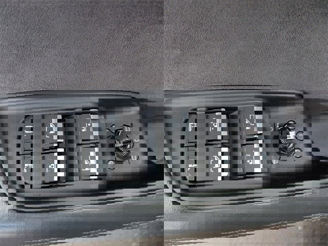 Used 2019 Audi Q8 Prestige w/ Luxury Package image 18