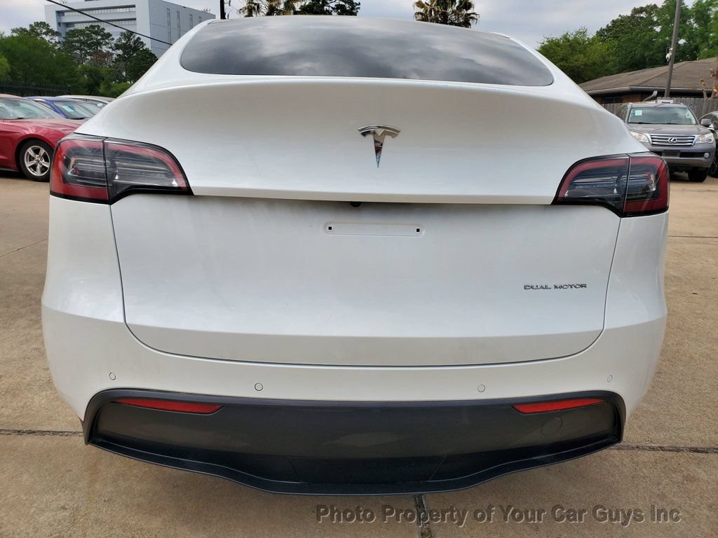 Used 2022 Tesla Model Y Long Range AWD/4WD image 10