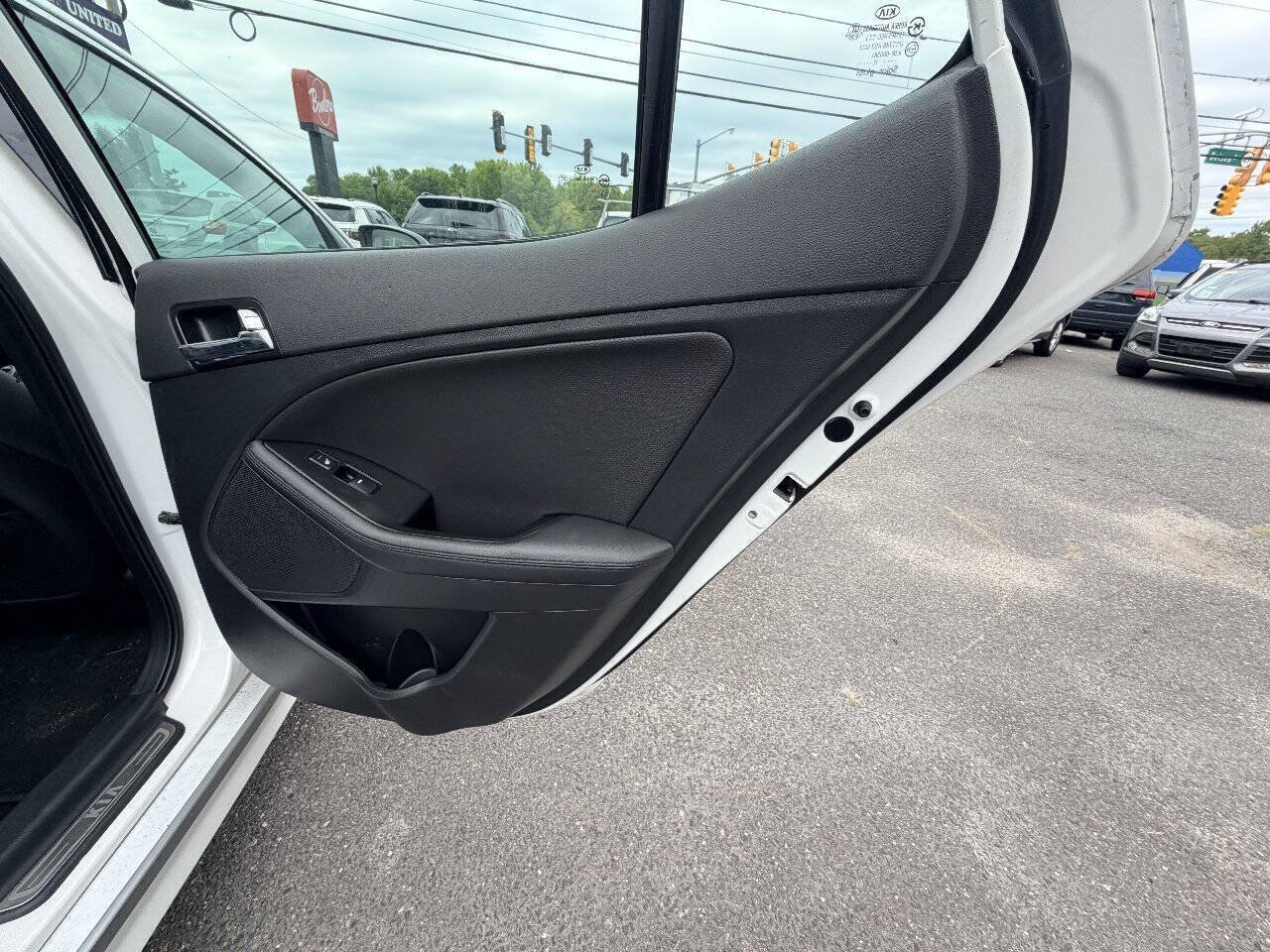 Used 2013 Kia Optima EX FWD image 39