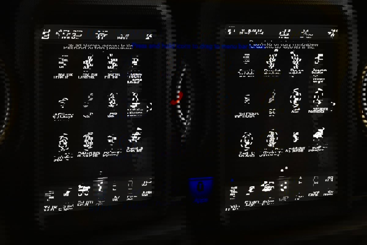 Used 2021 Jeep Wrangler Unlimited Rubicon 4xe w/ Steel Bumper Group image 32