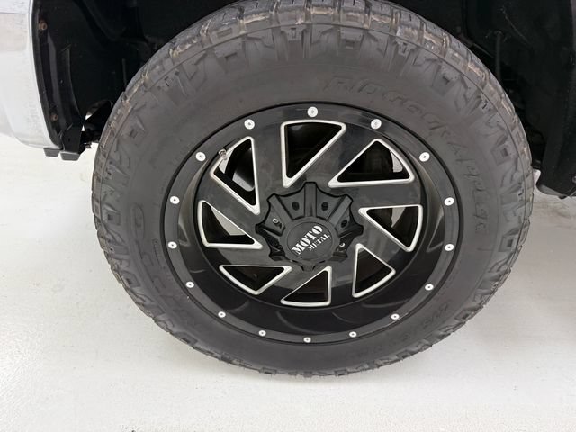 Used 2014 Toyota Tundra 1794 Edition AWD/4WD image 7