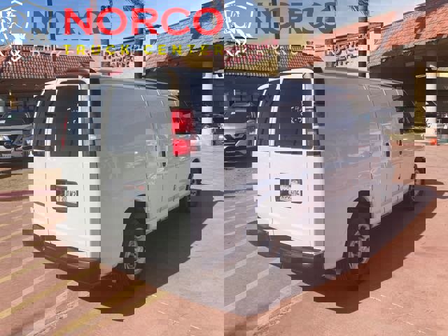 Used 2018 Chevrolet Express 2500 image 20