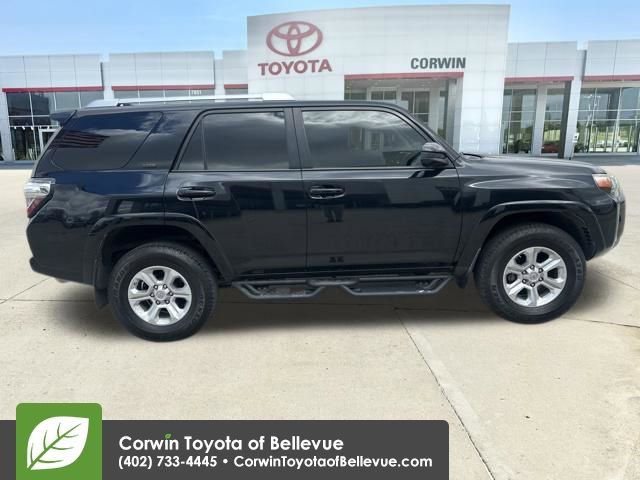 Used 2016 Toyota 4Runner SR5 image 7