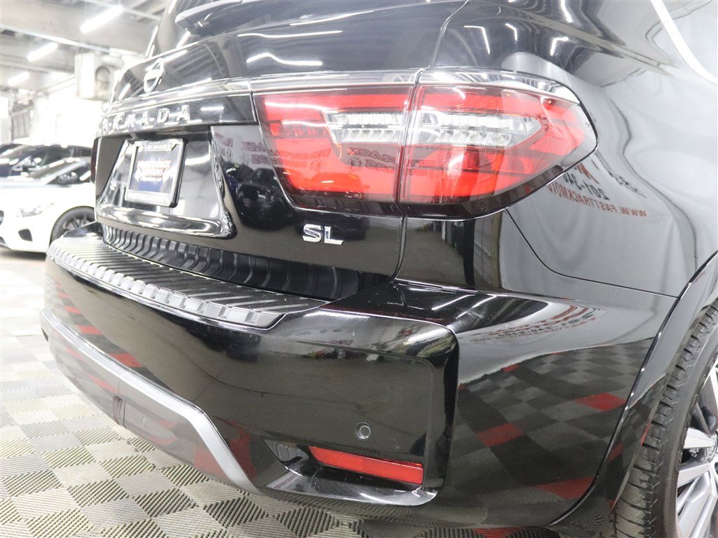 Used 2022 Nissan Armada SL w/ Captain's Chairs Package image 10