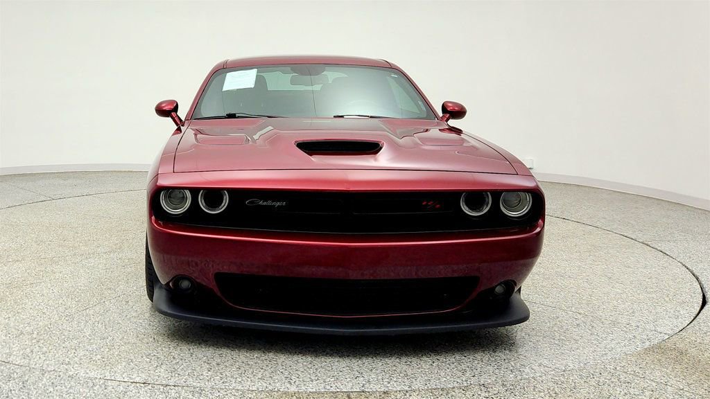 Used 2019 Dodge Challenger R/T Scat Pack RWD image 2