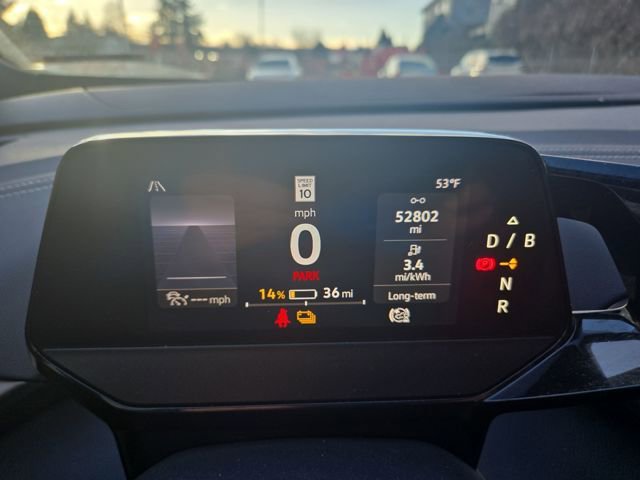 Used 2023 Volkswagen ID.4 Pro S image 9