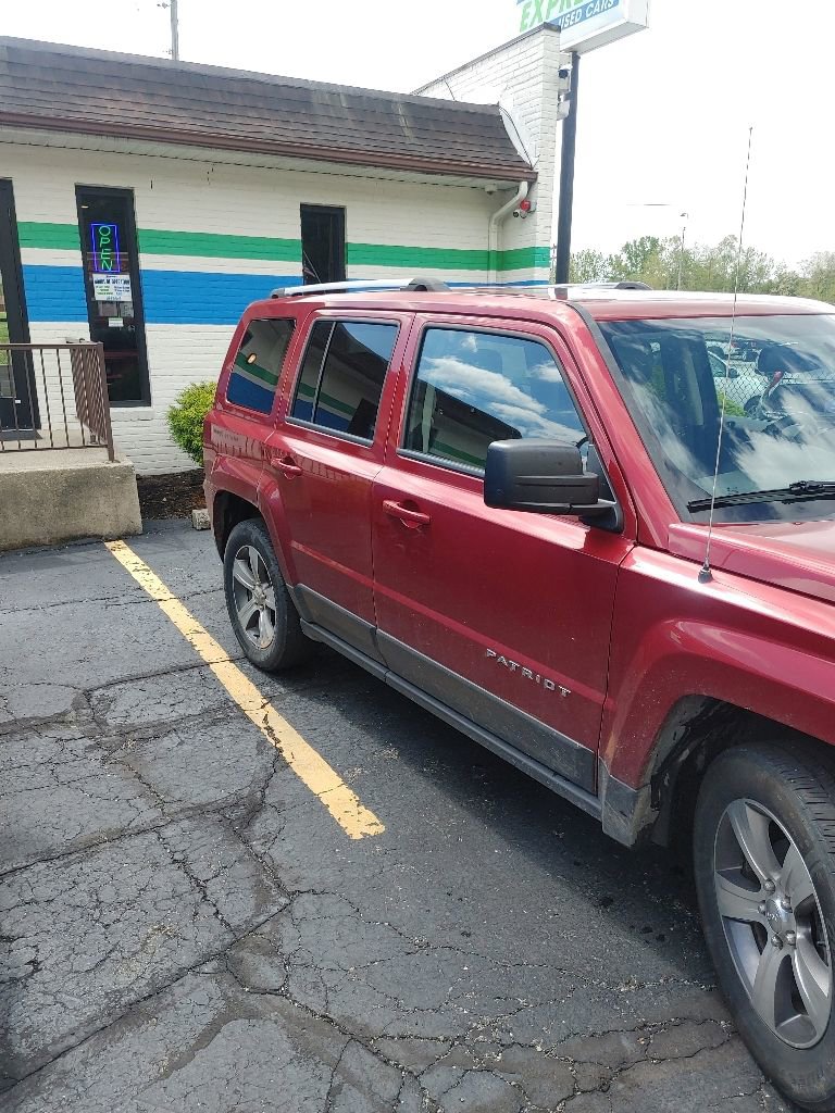 Used 2016 Jeep Patriot High Altitude AWD/4WD image 3