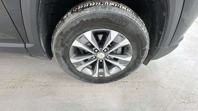 Used 2025 Chevrolet Equinox LT image 9