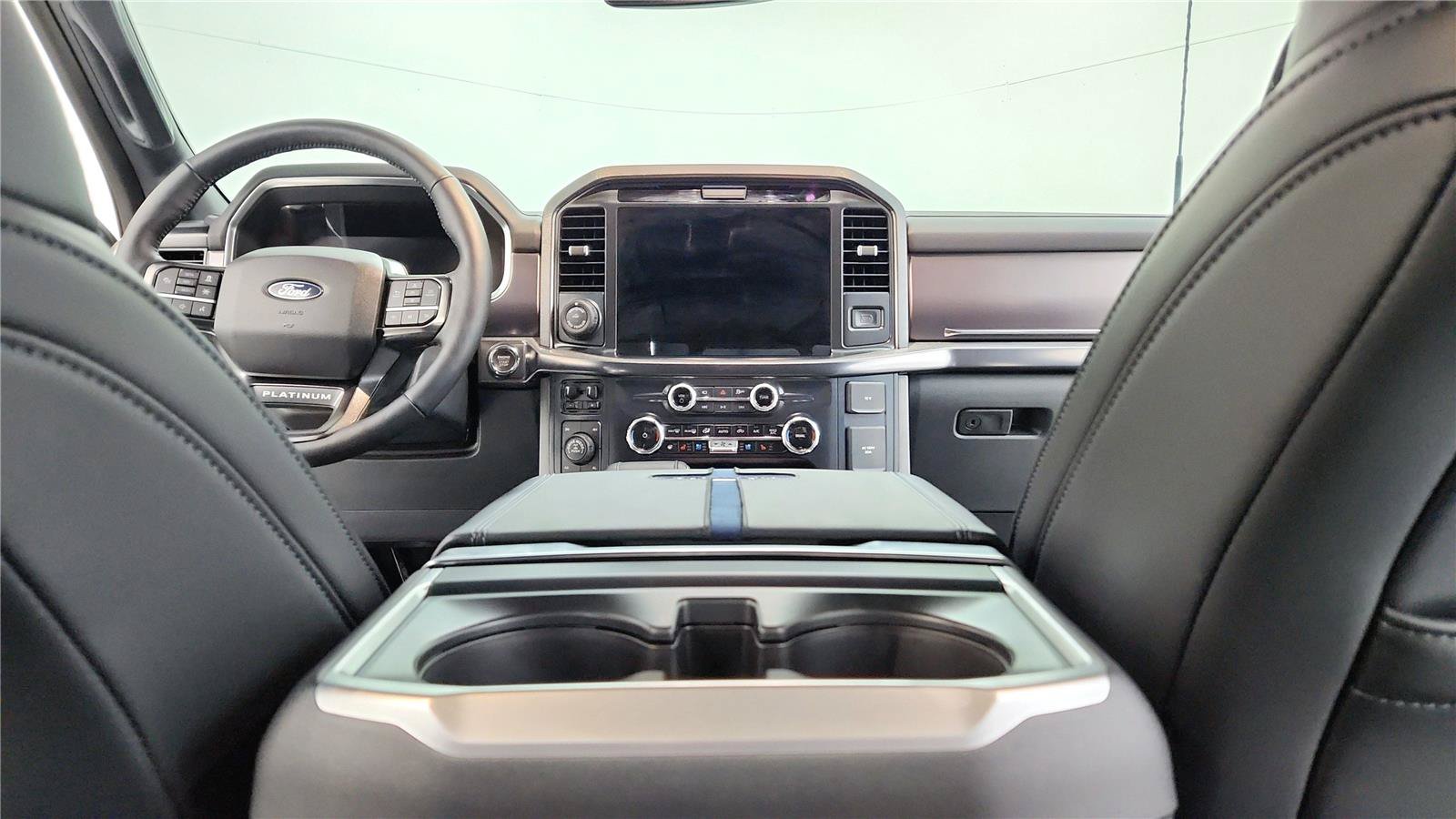 Used 2025 Ford F150 Platinum AWD/4WD image 17