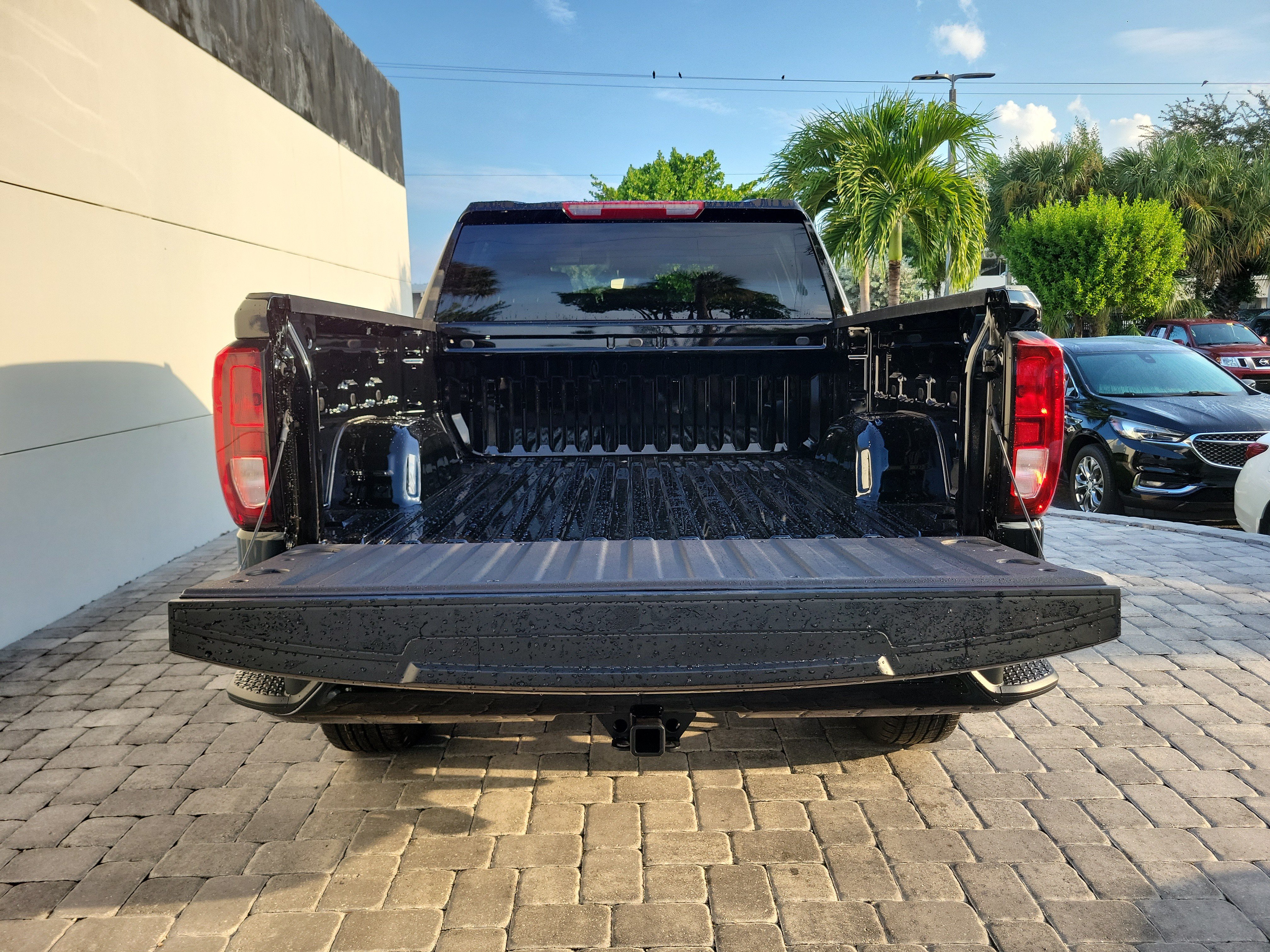 New 2026 GMC Sierra 1500 Pro w/ Graphite Edition AWD/4WD image 10
