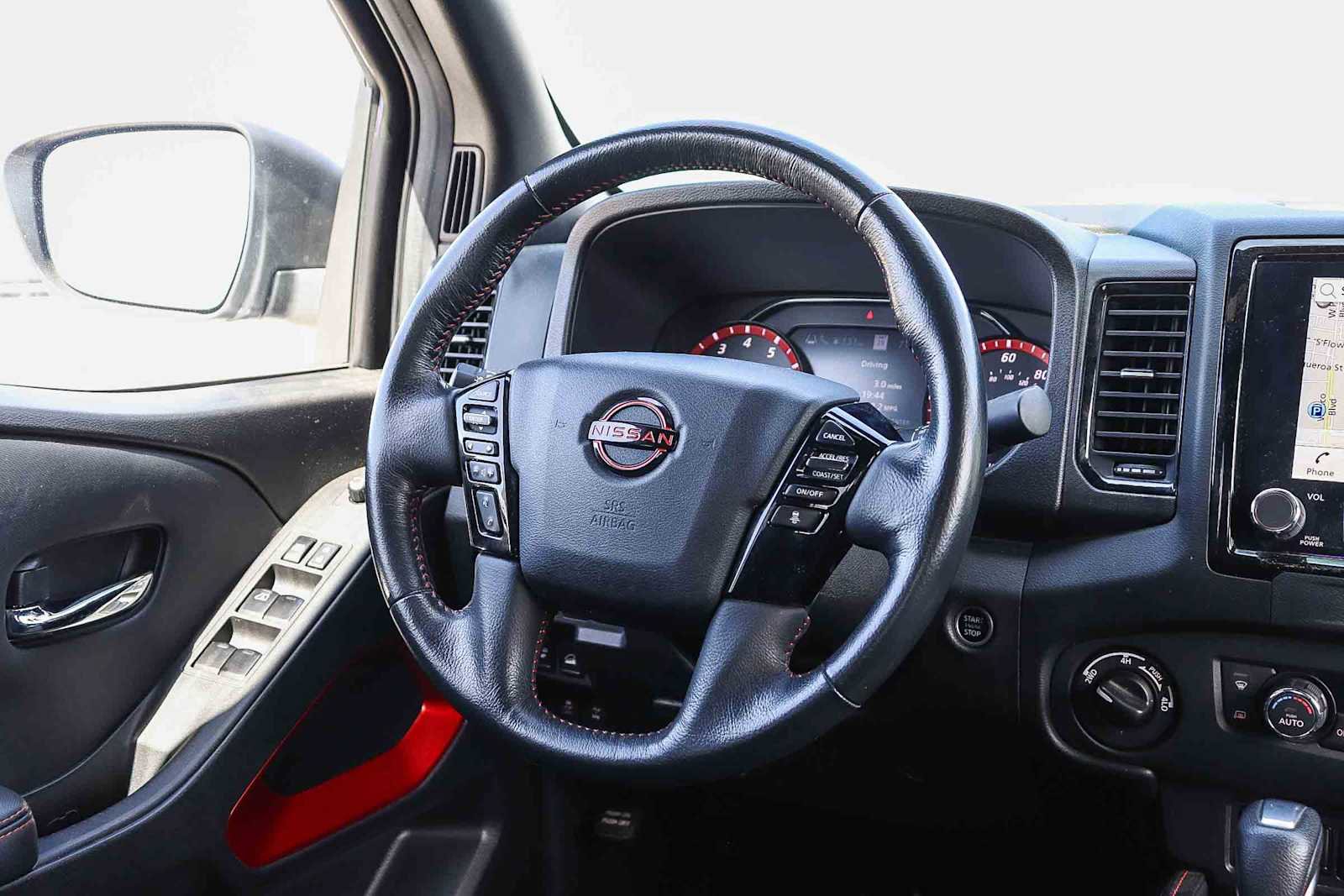 Used 2023 Nissan Frontier PRO-4X w/ Pro Convenience Package AWD/4WD image 14